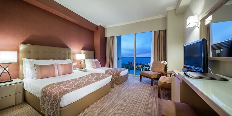 Otel Odası Deniz Manzara